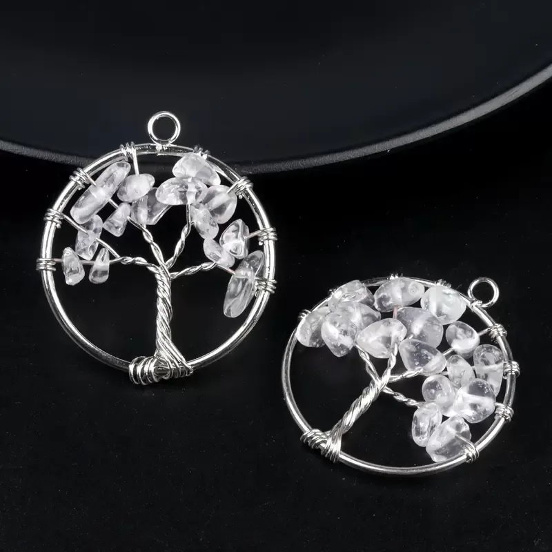 Drevo Življenja v obesku 