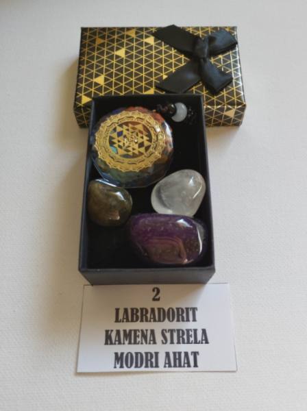 Energijski komplet kristalov z ogrlico orgonita - 2 1688