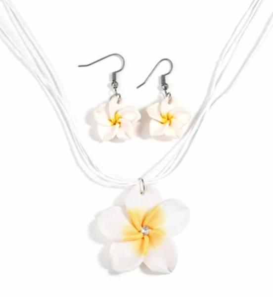 Komplet nakita iz polimerne mase - bela 1989