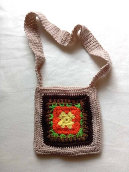 Kvačkana unikatna torbica za čez rame - 4 2356