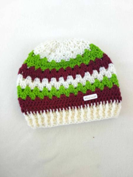 Raztegljiva kapa - ročno delo -38 2205