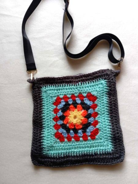 Kvačkana unikatna torbica za čez rame - 2 2352