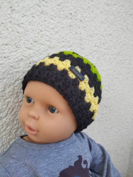 Otroška raztegljiva kapica - ročno delo -2 2244