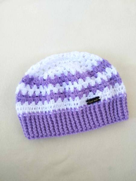 Raztegljiva kapa - ročno delo -35 2198