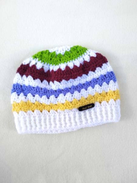 Raztegljiva kapa - ročno delo -44 2217