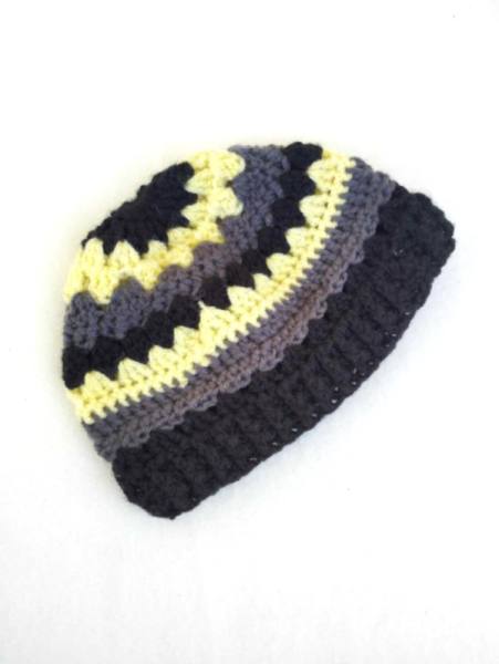 Otroška raztegljiva kapica - ročno delo 10 2259