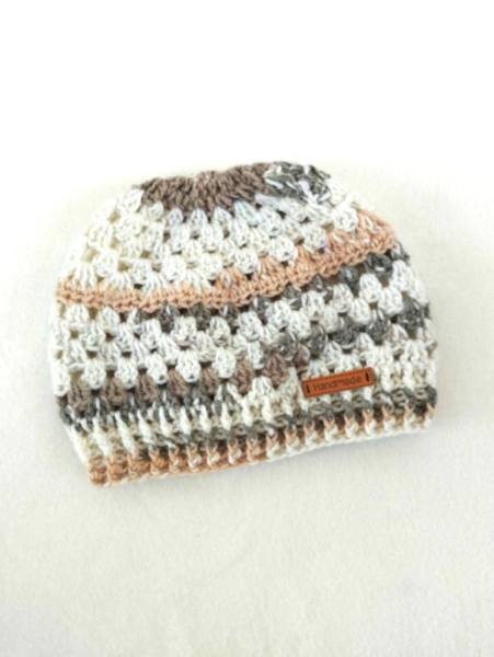 Raztegljiva kapa - ročno delo -43 2216