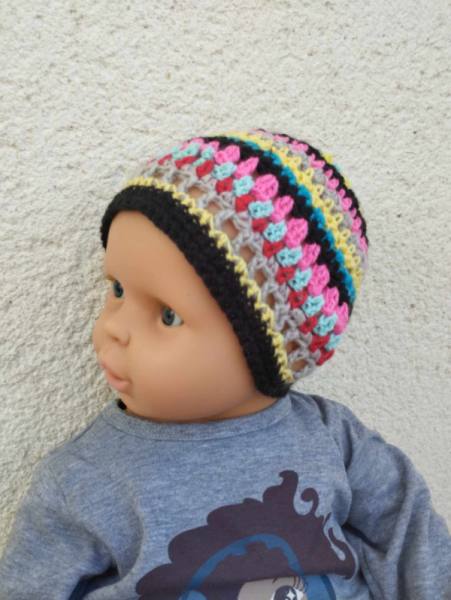 Otroška raztegljiva kapica - ročno delo -1 2242