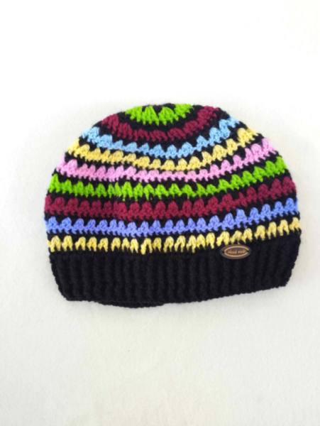 Raztegljiva kapa - ročno delo -42 2213