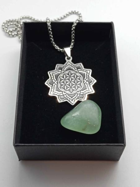 Ogrlica Amulet Roža življenja z  kristalom Aventurin  3052