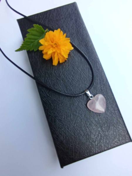 Ogrlica z obeskom Roževca - Kristal ljubezni 3131