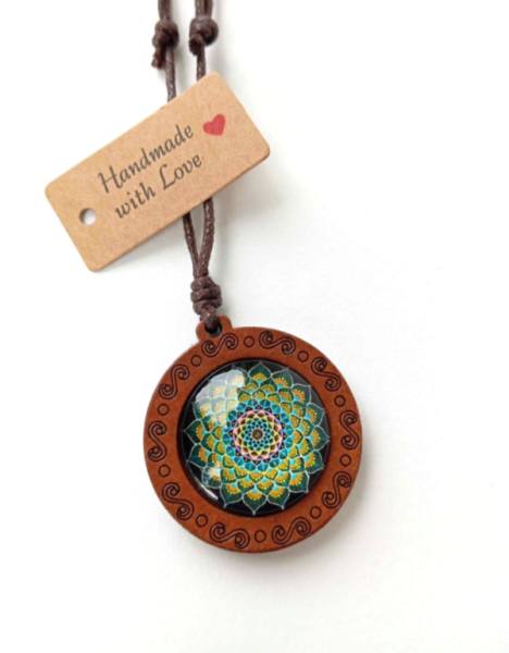 Večni Krog – Lesena Ogrlica z Mandalo -6 3449