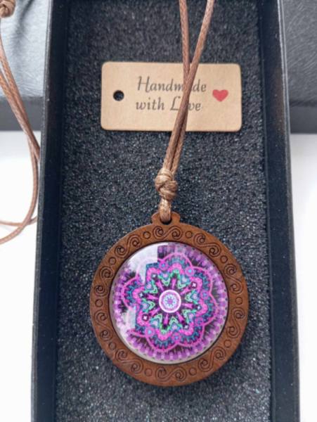 Večni Krog – Lesena Ogrlica z Mandalo -5 3444