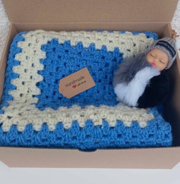 Ninice – Unikatne kvačkane odejice za prve objeme in večne spomine 1 4120