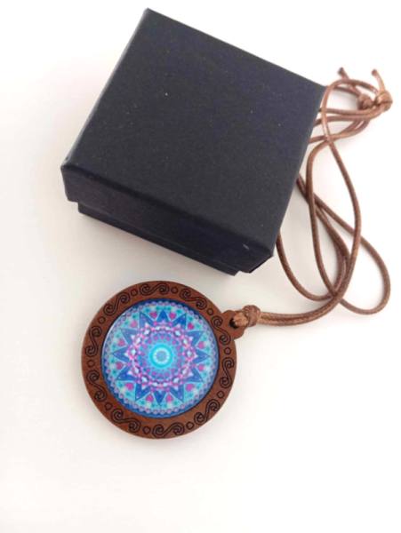 Večni Krog – Lesena Ogrlica z Mandalo -7 4281