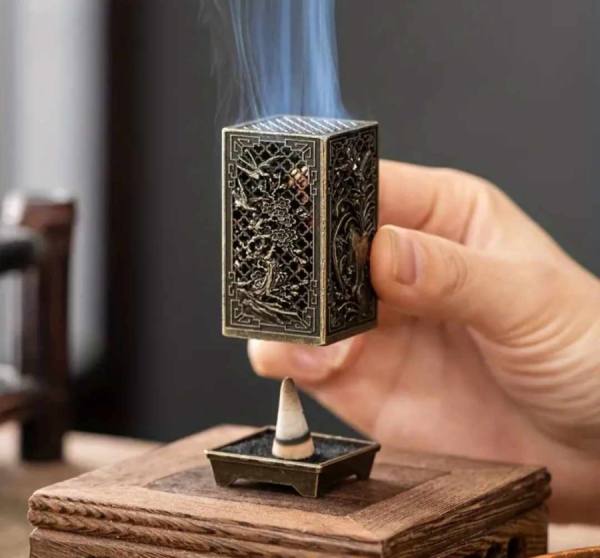 Orientalski dišeči gorilnik - podstavek 4371