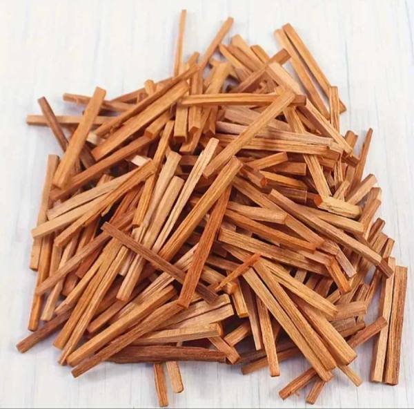 Sandalovina – Kadilni les: Vonj harmonije in duhovnega ravnovesja 4392