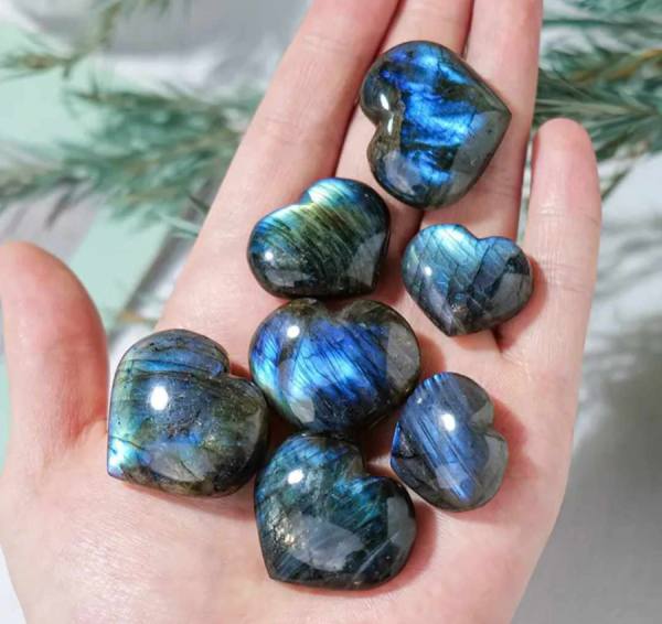 Odsev duše – srčki iz labradorita 4329