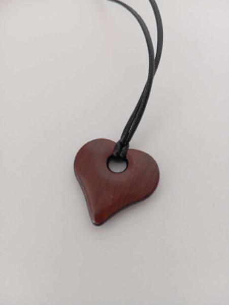 Ogrlica srčne povezanosti - iz lesa 4592