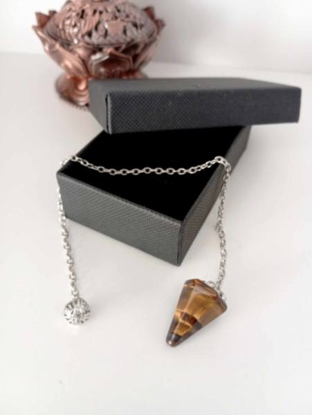 Nihalo iz tigrovega očesa – močan vodnik do resnice 4804