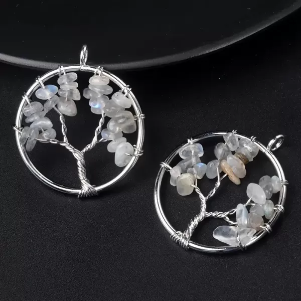 Drevo Življenja v obesku 