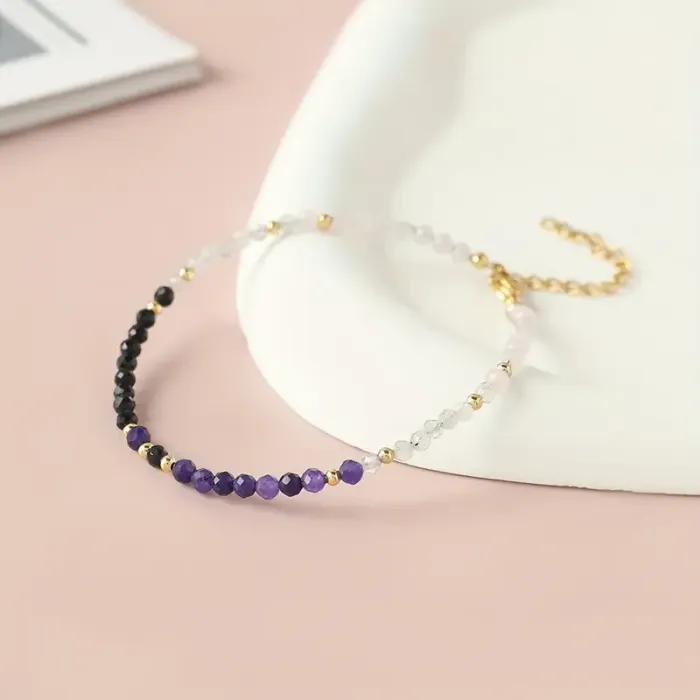 Zapestnica iz ametista, kamene strele, obsidiana in roževca z zlatimi detajli 5632