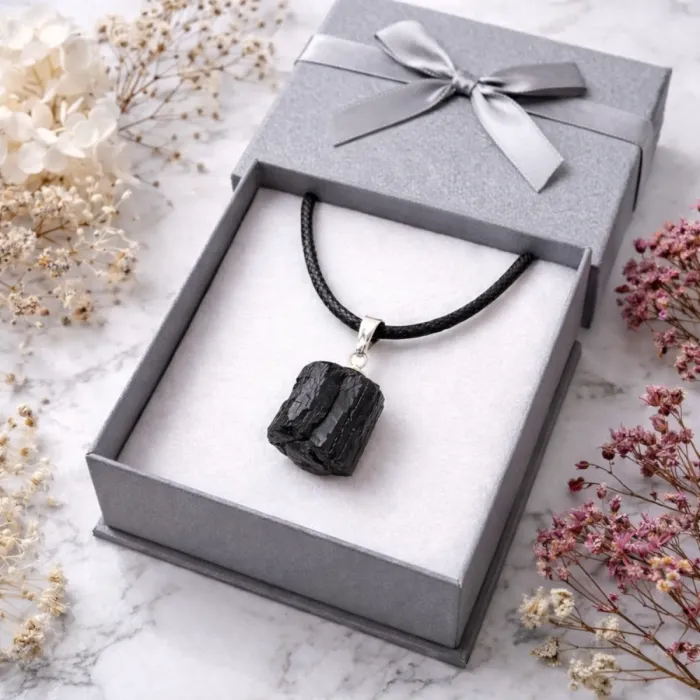 Ogrlica z obeskom Črni turmalin - Obesek Močne Zaščite 6491